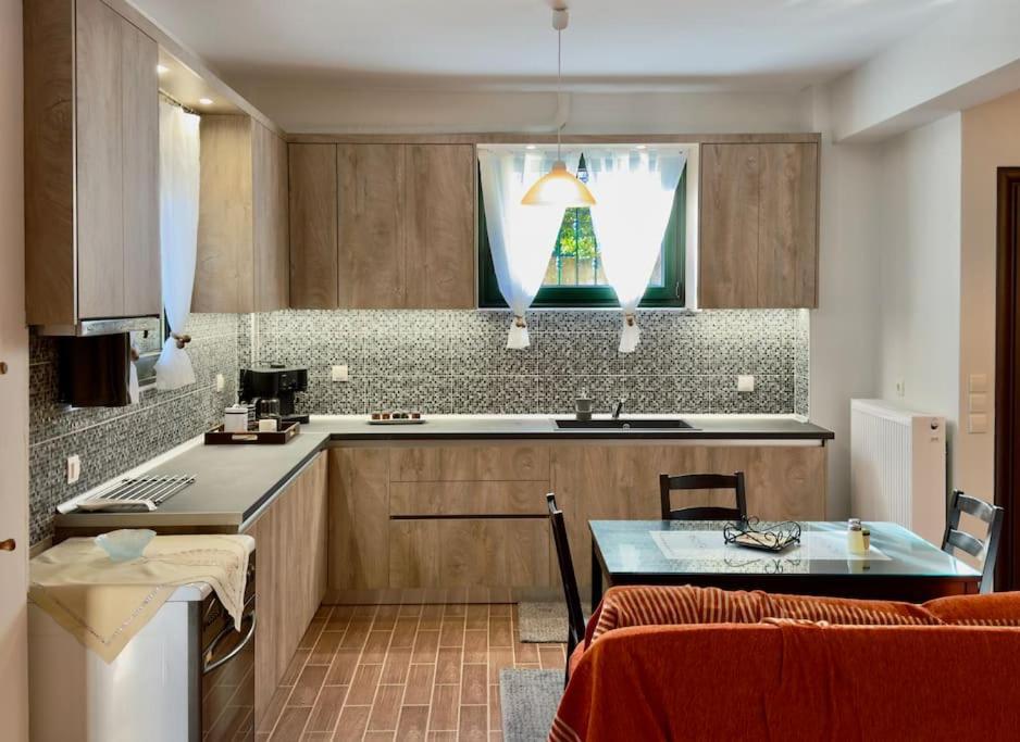 Stone House - Bike Friendly Home Edessa Exterior foto
